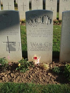 Y RAVINE CEMETERY, BEAUMONT-HAMEL - MORRISON, W M