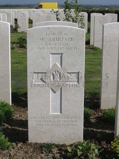MONT HUON MILITARY CEMETERY, LE TREPORT - ARMITAGE, WILLIAM