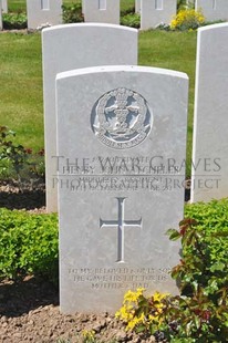 MONT HUON MILITARY CEMETERY, LE TREPORT - ATCHELER, HENRY JOHN