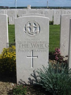 MONT HUON MILITARY CEMETERY, LE TREPORT - BARRETT, PHILIP JOSEPH