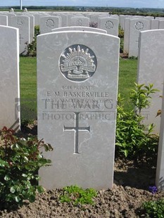 MONT HUON MILITARY CEMETERY, LE TREPORT - BASKERVILLE, ERNEST MARSHALL