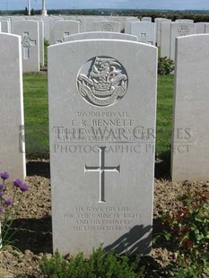 MONT HUON MILITARY CEMETERY, LE TREPORT - BENNETT, CHARLES REUBEN