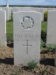 MONT HUON MILITARY CEMETERY, LE TREPORT - BEST, HENRY VICTOR