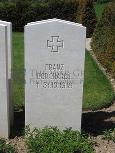 MONT HUON MILITARY CEMETERY, LE TREPORT - BORCHARDT, FRANZ