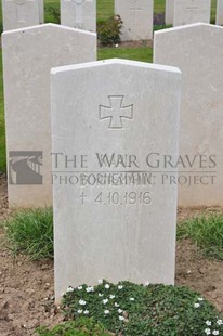 MONT HUON MILITARY CEMETERY, LE TREPORT - BORNEMANN, KARL