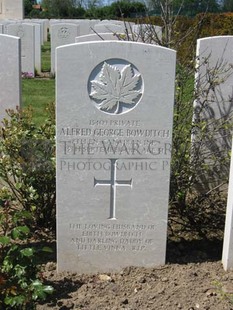MONT HUON MILITARY CEMETERY, LE TREPORT - BOWDITCH, ALFRED GEORGE