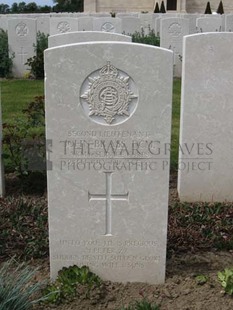 MONT HUON MILITARY CEMETERY, LE TREPORT - BRASS, JOHN