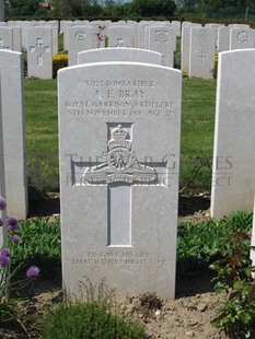 MONT HUON MILITARY CEMETERY, LE TREPORT - BRAY, ARTHUR ERNEST