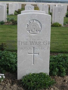 MONT HUON MILITARY CEMETERY, LE TREPORT - BROWN, HAROLD JOHN
