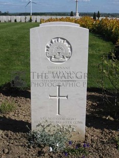MONT HUON MILITARY CEMETERY, LE TREPORT - BUCHANAN, LESLIE
