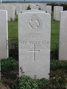 MONT HUON MILITARY CEMETERY, LE TREPORT - BURPITT, HENRY FREDERICK