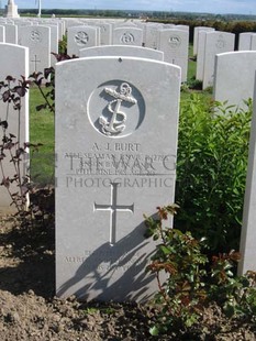 MONT HUON MILITARY CEMETERY, LE TREPORT - BURT, ALFRED JOHN