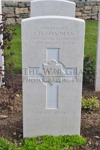 MONT HUON MILITARY CEMETERY, LE TREPORT - CHAPMAN, JOSEPH HENRY
