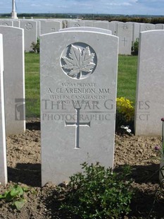 MONT HUON MILITARY CEMETERY, LE TREPORT - CLARENDON, A