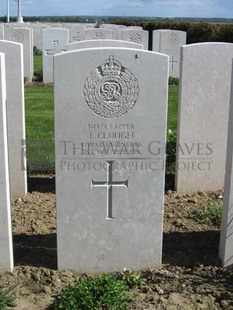 MONT HUON MILITARY CEMETERY, LE TREPORT - CLOUGH, J