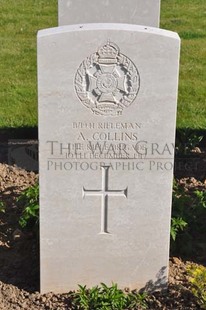 MONT HUON MILITARY CEMETERY, LE TREPORT - COLLINS, A
