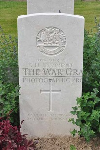 MONT HUON MILITARY CEMETERY, LE TREPORT - COMFORT, GEORGE HENRY HARDING