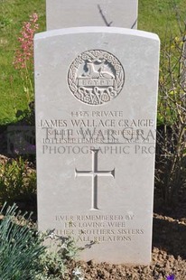 MONT HUON MILITARY CEMETERY, LE TREPORT - CRAIGIE, JAMES WALLACE