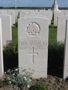 MONT HUON MILITARY CEMETERY, LE TREPORT - DEMPSEY, CHARLES FREDERICK
