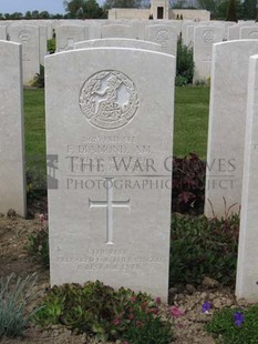 MONT HUON MILITARY CEMETERY, LE TREPORT - DIAMOND, FRANK