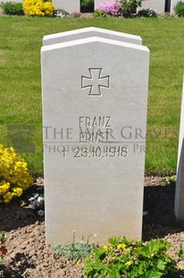 MONT HUON MILITARY CEMETERY, LE TREPORT - ERNST, FRANZ