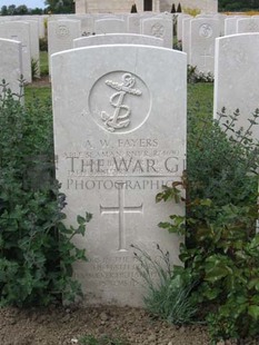 MONT HUON MILITARY CEMETERY, LE TREPORT - FAYERS, ALFRED WILLIAM