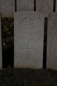Lijssenthoek Military Cemetery - Abbey, George