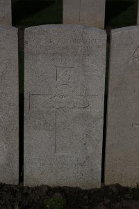 Lijssenthoek Military Cemetery - Ackland, Percy James