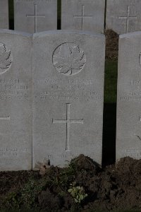 Lijssenthoek Military Cemetery - Adams, John Charles