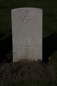 Lijssenthoek Military Cemetery - Adams, John Percy Fitzherbert