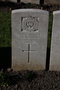 Lijssenthoek Military Cemetery - Adkins, J F B