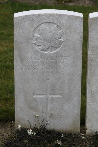 Lijssenthoek Military Cemetery - Aitken, Henry