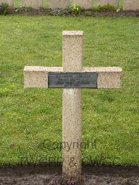 Lijssenthoek Military Cemetery - Alexandre, Nicholas