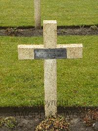 Lijssenthoek Military Cemetery - Alexnadre, Octawe