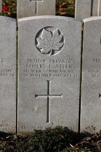 Lijssenthoek Military Cemetery - Allen, Robert