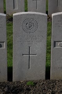 Lijssenthoek Military Cemetery - Anthony, W