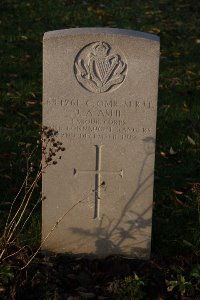 Lijssenthoek Military Cemetery - Ashe, J A