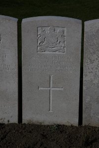 Lijssenthoek Military Cemetery - Ashton, Samuel