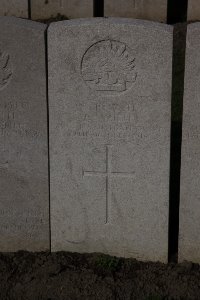 Lijssenthoek Military Cemetery - Azieff, C