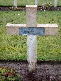 Lijssenthoek Military Cemetery - Bailly, Victor