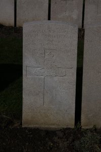 Lijssenthoek Military Cemetery - Bain, Robert Petrie