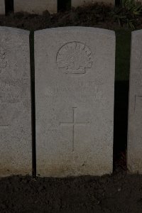 Lijssenthoek Military Cemetery - Ball, Thomas