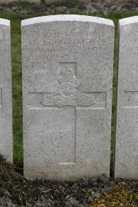 Lijssenthoek Military Cemetery - Barrington, A E
