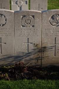 Lijssenthoek Military Cemetery - Bartle, P C