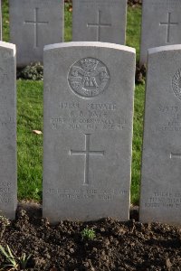 Lijssenthoek Military Cemetery - Bate, Richard Brenton