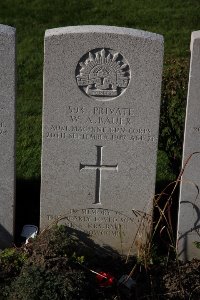 Lijssenthoek Military Cemetery - Bauer, William Arthur