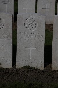 Lijssenthoek Military Cemetery - Blurton, Leonard Herbert