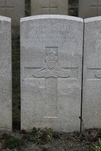 Lijssenthoek Military Cemetery - Bourn, J W