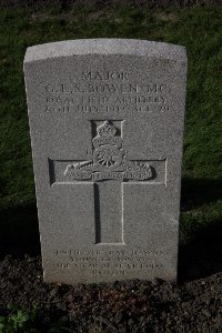 Lijssenthoek Military Cemetery - Bowen, George Eustace Summers