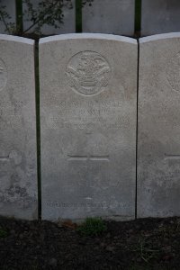 Lijssenthoek Military Cemetery - Bower, Edward
